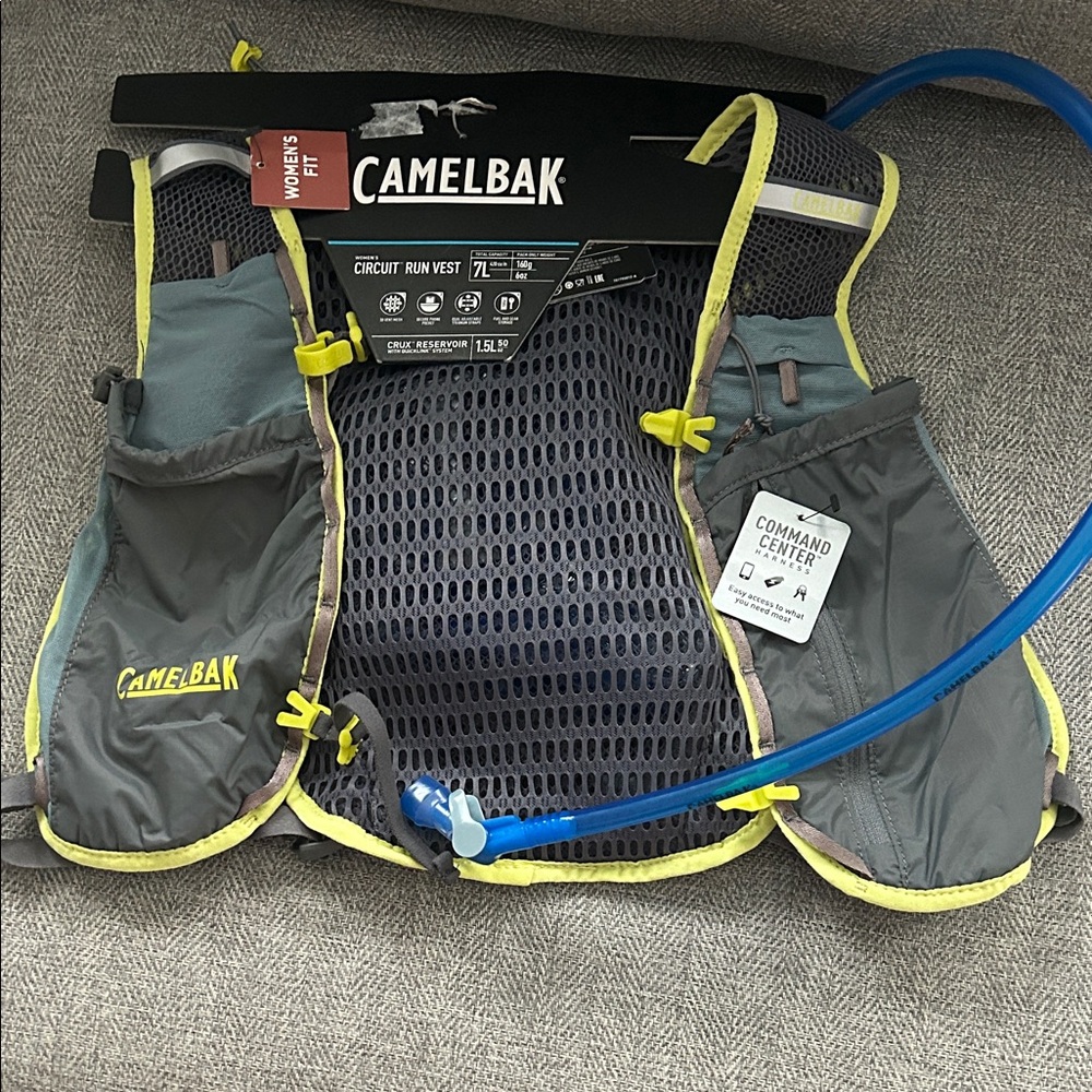 CamelBak Circuit Hydration Vest in Gray and Blue